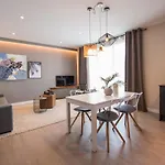 公寓 Spaces Seaside Flat- 4 Bedroom, 2 Bathroom, Terrace, Near